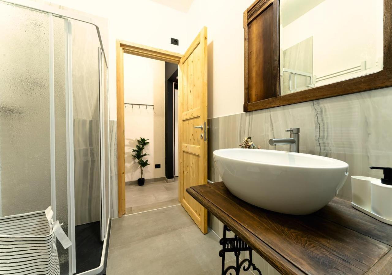 Residence La Corte - Bilocale 3 نوفارا المظهر الخارجي الصورة